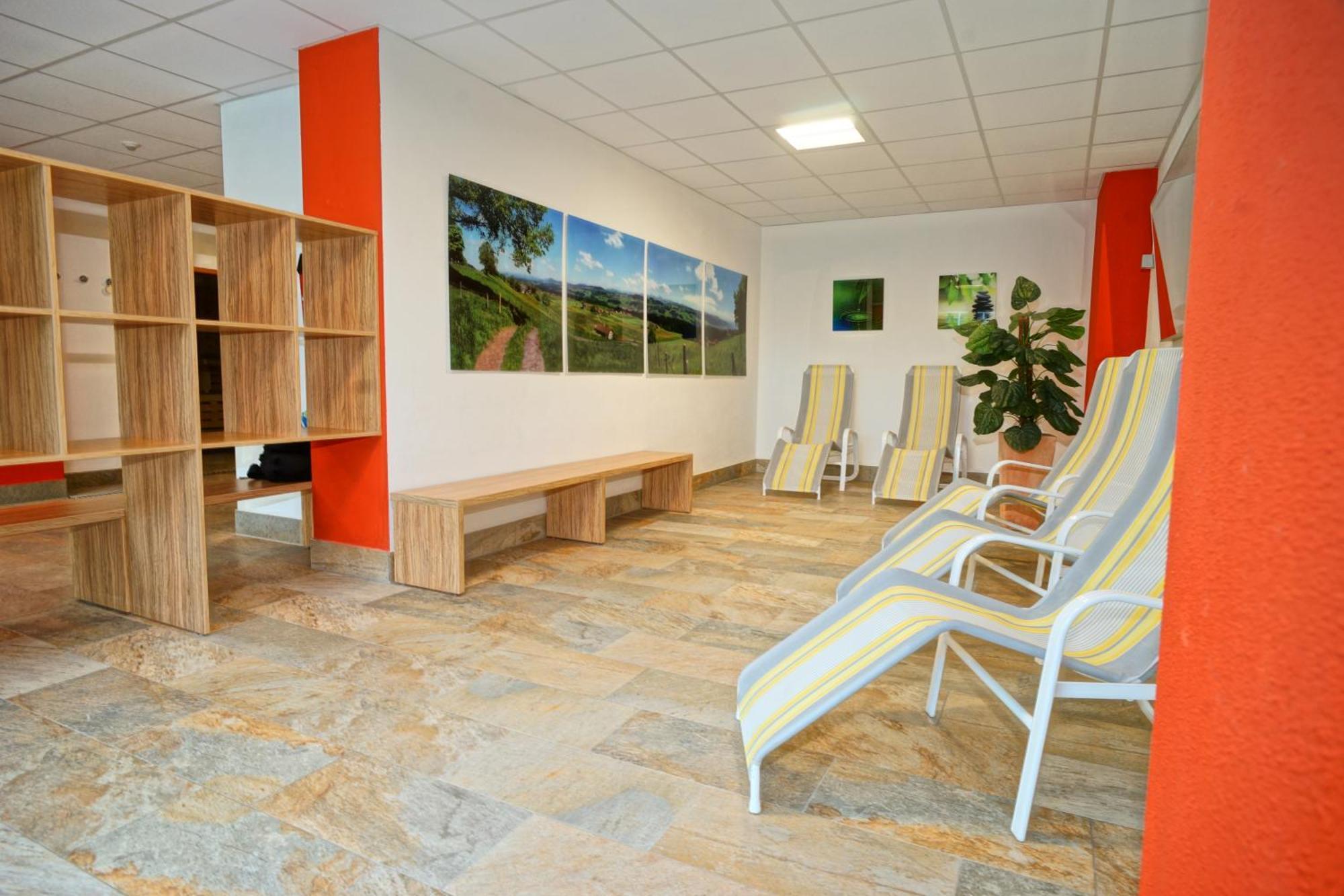 Relax-Red Mit Pool Und Sauna Scheidegg Buitenkant foto